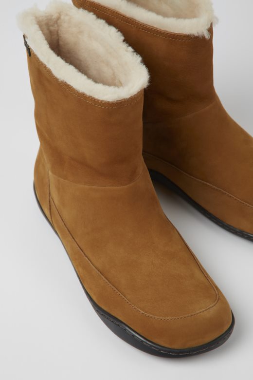 пеу браон нубук глежњаче за жене кампер нови доласци