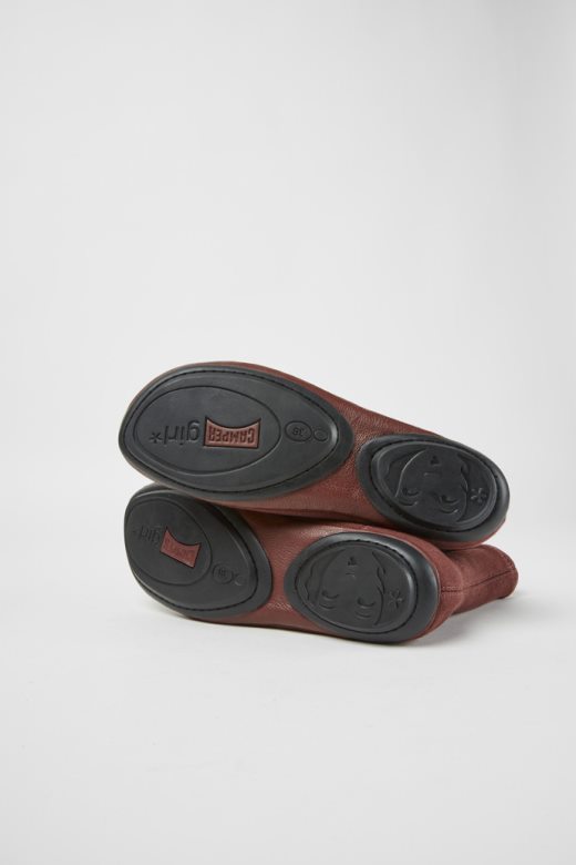 десно тенцел бордо глежњаче ексклузивни кампер