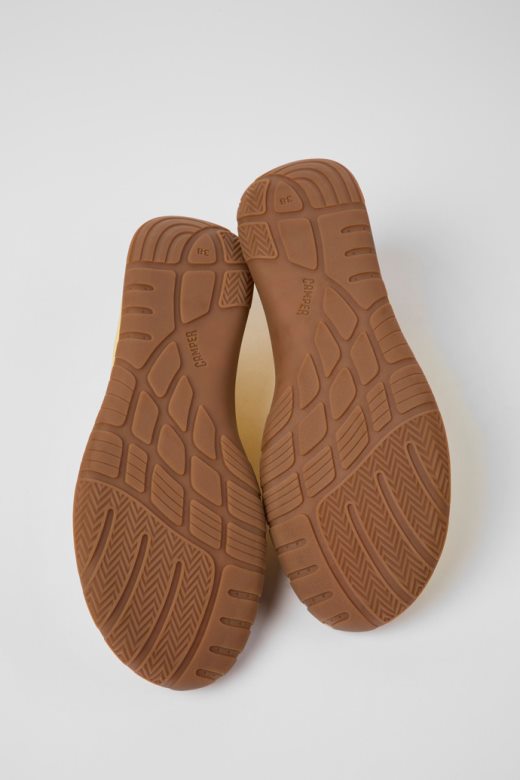 дизајн пут жуте текстилне патике за жене кампер