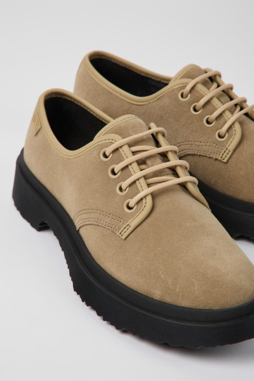 Дизајн валден беж нубук ципеле за жене кампер