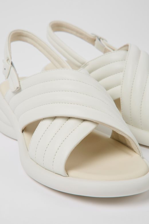 кампер дизајн спиро беле кожне сандале за жене