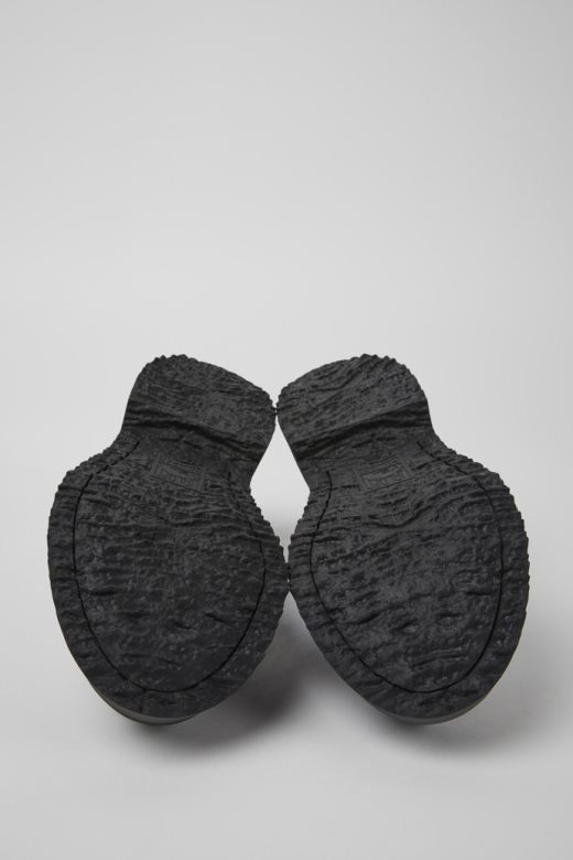 Ексклузивне кампер твинс црне мокасине за жене