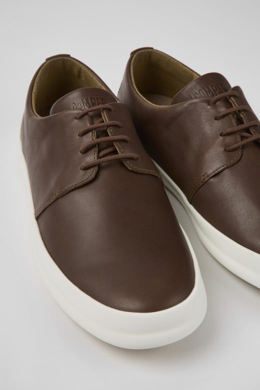 ексклузивне мушке смеђе кожне ципеле са кампер шасијом