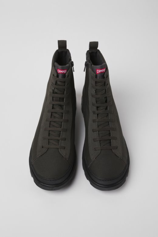 брутус сиве глежњаче од текстила и нубука за мушкарце кампер нове доласке.