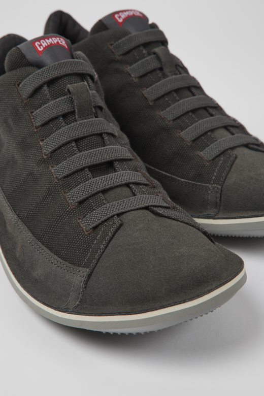 кампер буба сиве ципеле од текстила и нубука за мушкарце новопридошле