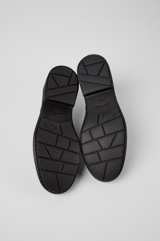 ексклузивна мушка црна ципела Цампер Неуман Цлассиц