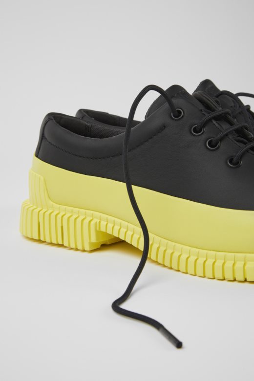 пик црно-жуте кожне ципеле на пертлање за мушкарце ексклузивни кампер