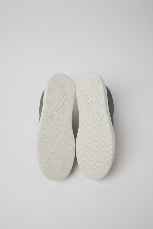 ексклузивне мушке патике за кампер руннер к21 сиве боје коже и нубука