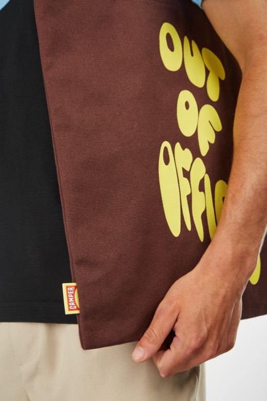 ексклузивна торба за кампер цонмиго бордо и жуте боје