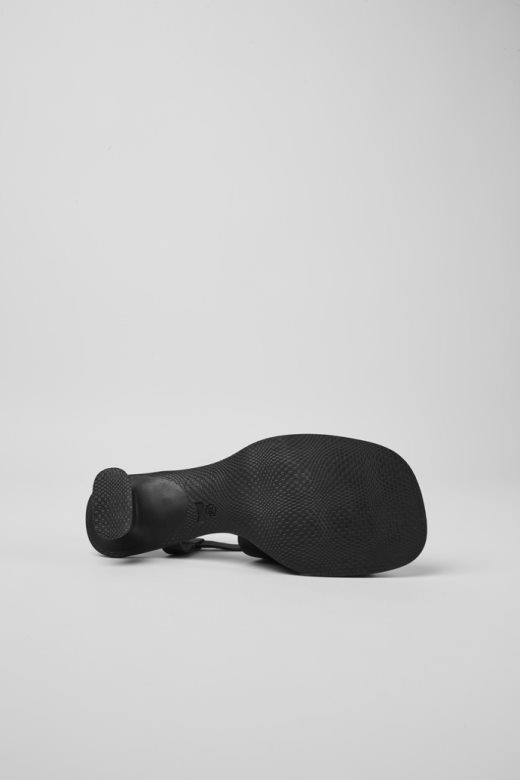 Дизајн дина црне кожне сандале за жене кампер