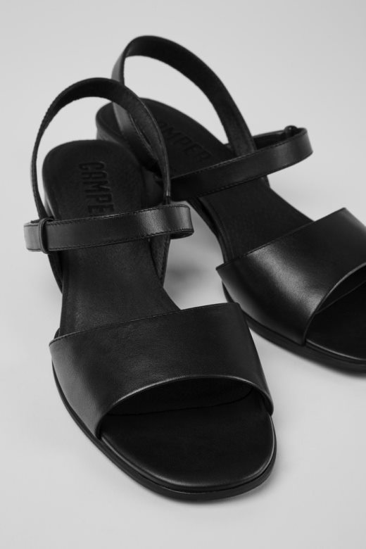 дизајн катие женске црне сандале кампер