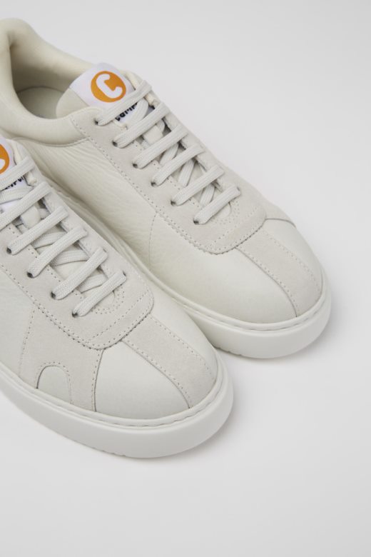 цампер десигн руннер к21 беле нефарбане коже патике за жене