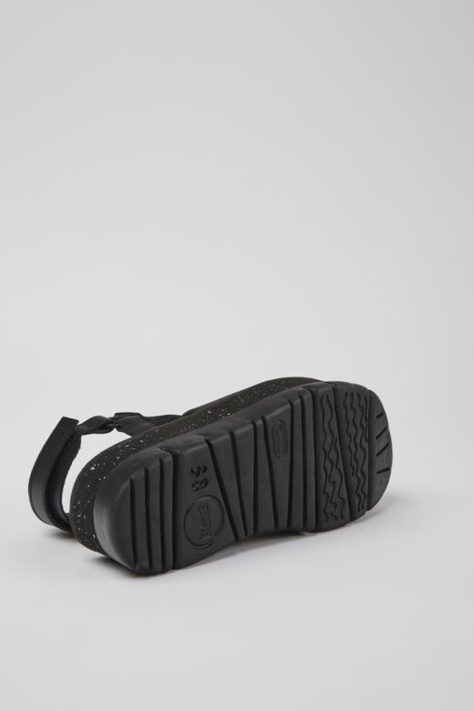 Ексклузивне кампер оруга уп црне кожне сандале за жене