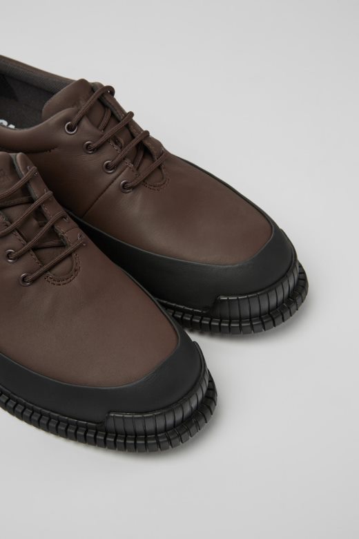 Ексклузивне кампер пик браон и црне кожне ципеле на пертле за жене