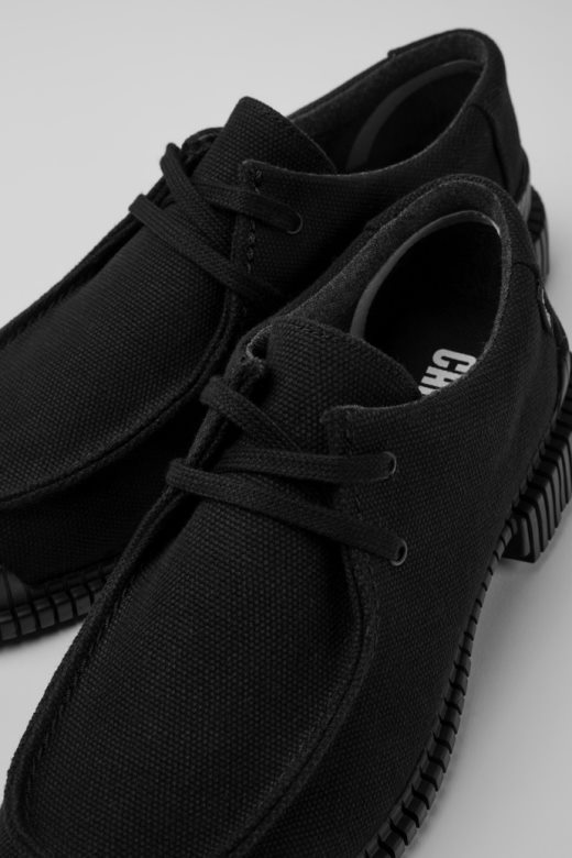 Ексклузивне ципеле за кампер пик црне од рециклираног памука и коже за жене